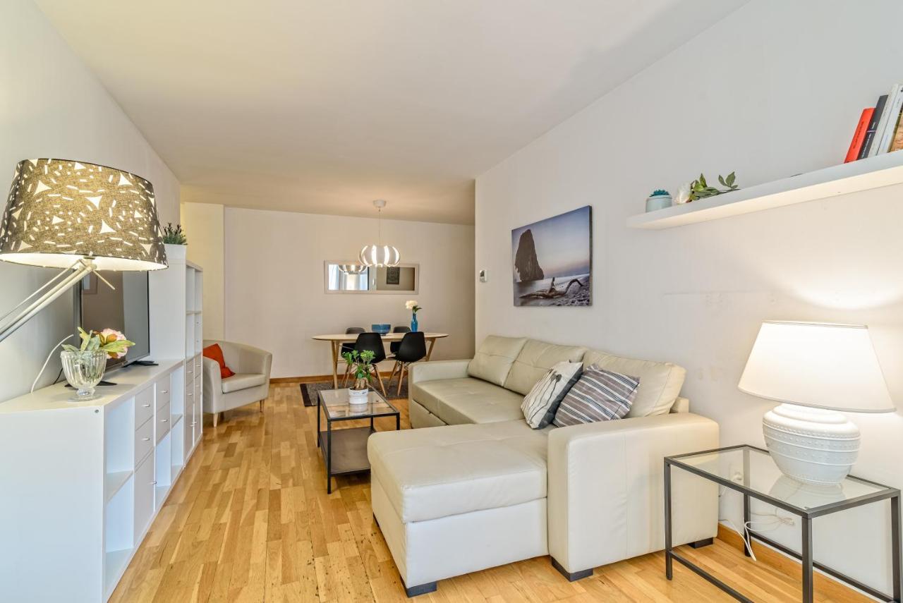Apartamento&Piscina Cerca De Barcelona Ripollet Bagian luar foto